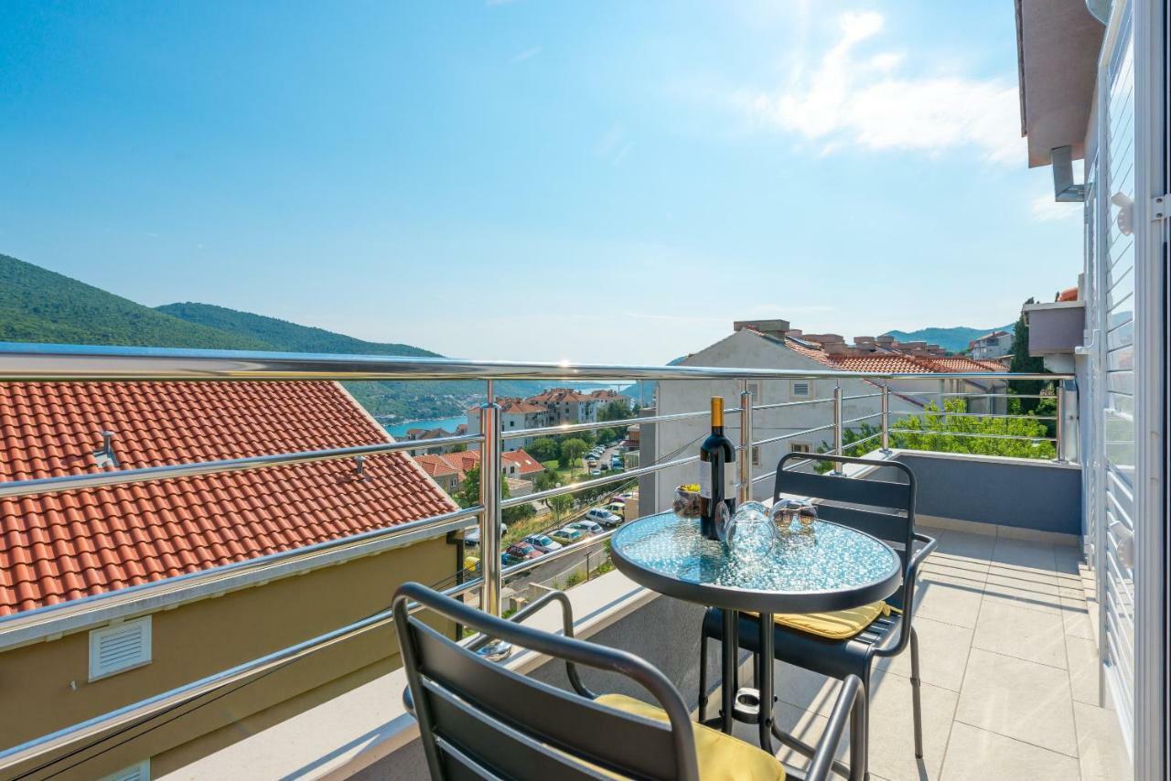 Guesthouse Pezo Мокошица Экстерьер фото